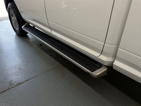 Used 2017 RAM 2500 SLT AWD/4WD image 13