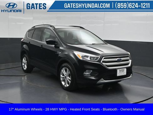 Used 2018 Ford Escape SE AWD/4WD image 4