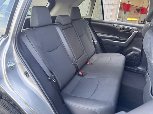 Used 2023 Toyota RAV4 LE FWD image 18