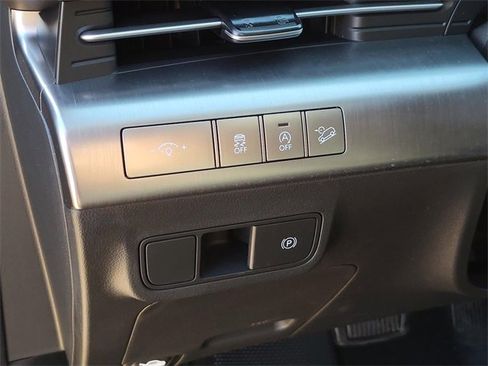 New 2026 Hyundai Kona SE image 14