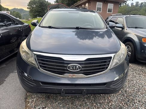 Used 2012 Kia Sportage LX AWD/4WD image 2
