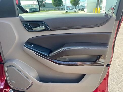 Used 2015 Chevrolet Suburban LT w/ Max Trailering Package AWD/4WD image 10