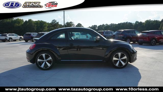 Used 2012 Volkswagen Beetle 2.0T FWD image 8