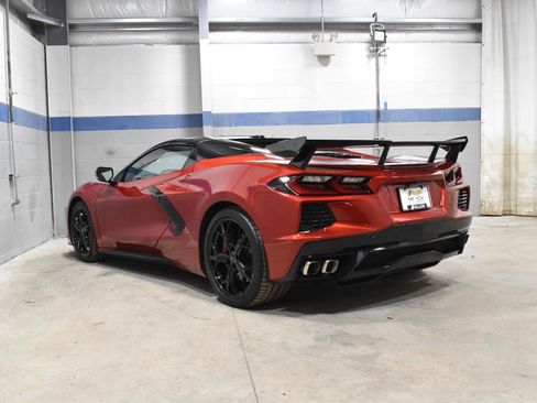 Used 2022 Chevrolet Corvette Stingray Premium Conv w/ Z51 Performance Package image 19