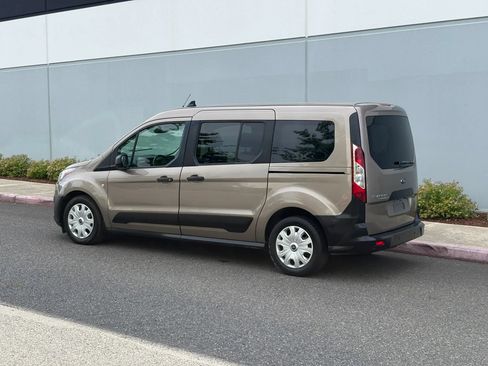 Used 2020 Ford Transit Connect XL FWD image 4