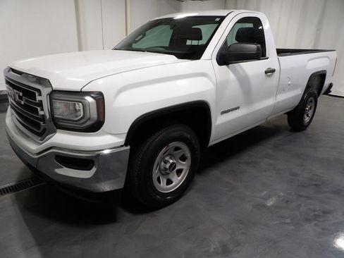 Used 2018 GMC Sierra 1500 2WD Regular Cab image 3