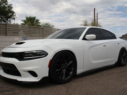 Used 2015 Dodge Charger R/T RWD image 26