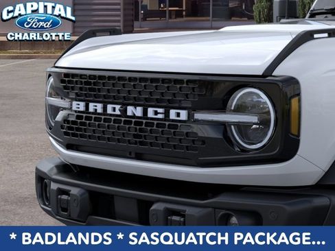 New 2026 Ford Bronco Badlands AWD/4WD image 21