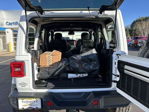 Used 2019 Jeep Wrangler Unlimited Rubicon image 26