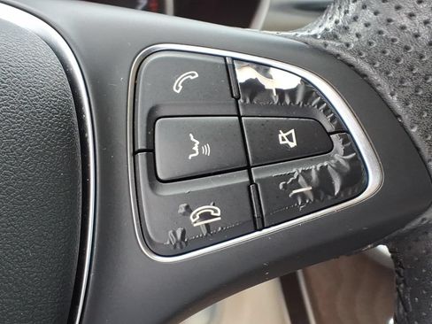 Used 2019 Mercedes-Benz GLC 300 image 19