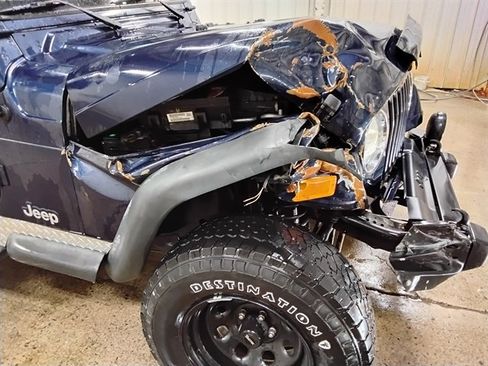 Used 2006 Jeep Wrangler Unlimited AWD/4WD image 15