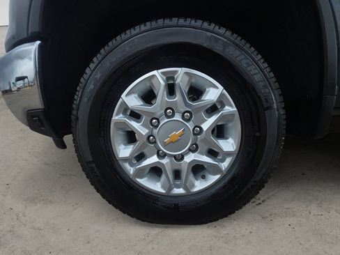 Certified 2025 Chevrolet Silverado 3500 LT w/ All Star Edition image 14