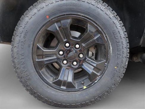 Used 2018 Chevrolet Tahoe LT w/ Luxury Package AWD/4WD image 7