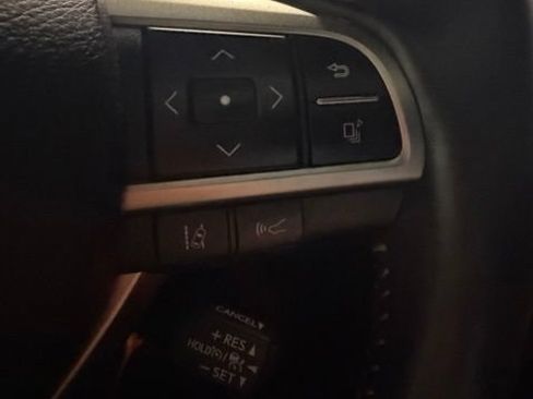 Used 2021 Lexus GX 460 Premium AWD/4WD image 16