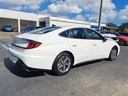 Used 2023 Hyundai Sonata SEL image 6