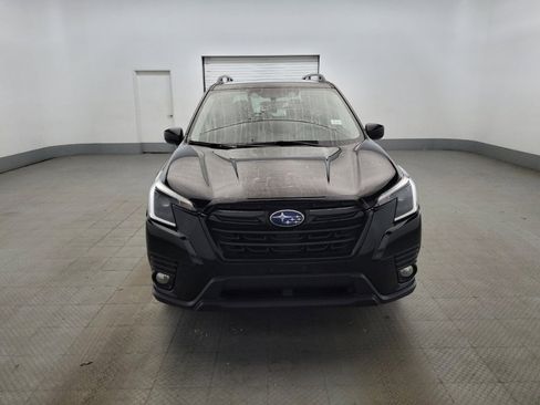 Used 2023 Subaru Forester Premium AWD/4WD image 14