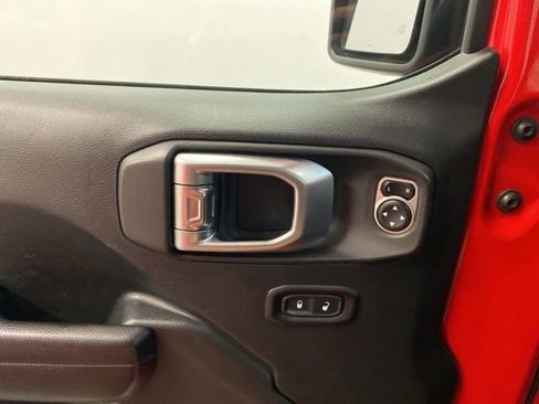 Used 2018 Jeep Wrangler Unlimited Sport S AWD/4WD image 21