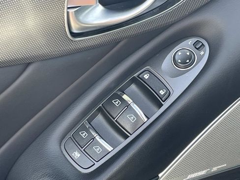 Used 2017 INFINITI Q50 3.0t Premium w/ Driver Assistance Package image 12