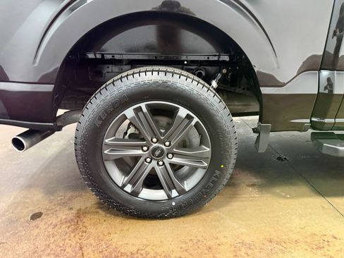 Used 2023 Ford F150 Lariat w/ Equipment Group 502A High image 94