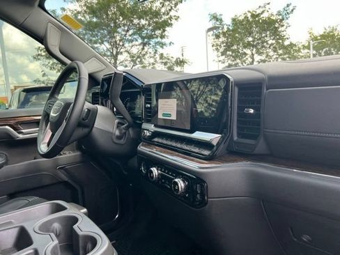 Used 2023 GMC Sierra 1500 Elevation w/ X31 Off-Road Package AWD/4WD image 34