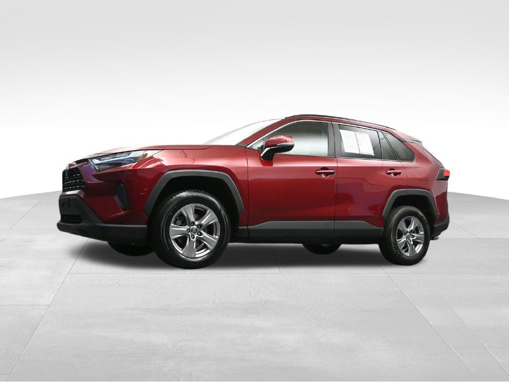 Used 2022 Toyota RAV4 XLE AWD/4WD image 21