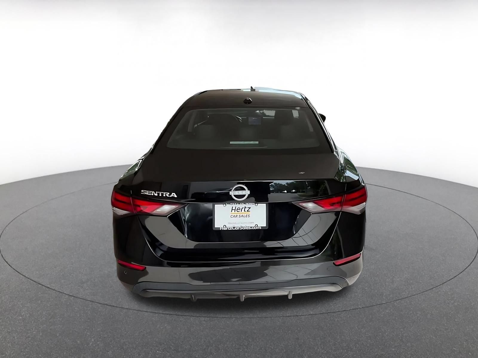 Used 2025 Nissan Sentra SV FWD image 12