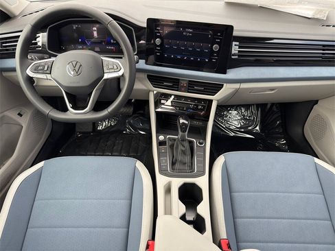 New 2026 Volkswagen Jetta SE image 23