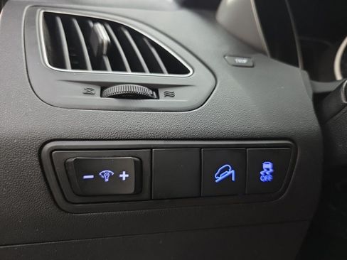 Used 2013 Hyundai Tucson GLS FWD image 27