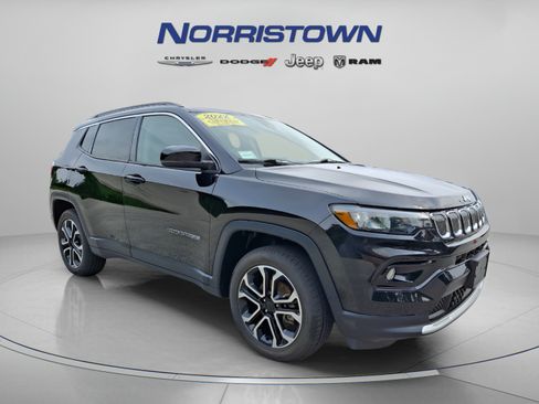 Certified 2022 Jeep Compass Limited w/ Sun and Sound Group AWD/4WD image 1