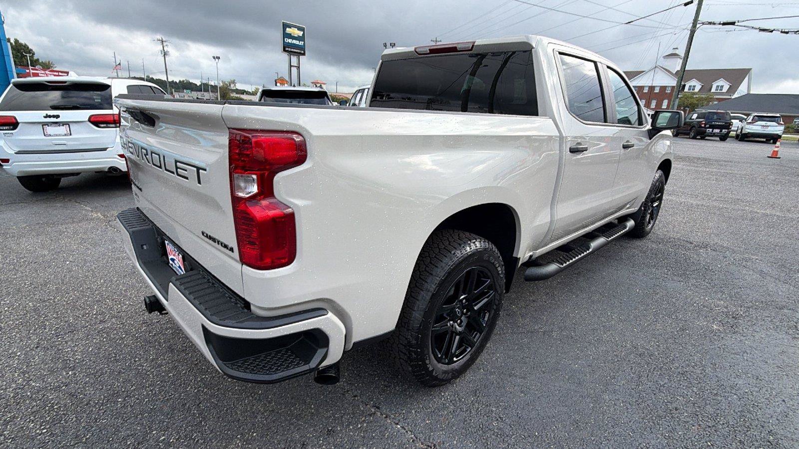 New 2026 Chevrolet Silverado 1500 Custom w/ Turbomax Blackout Package RWD image 8