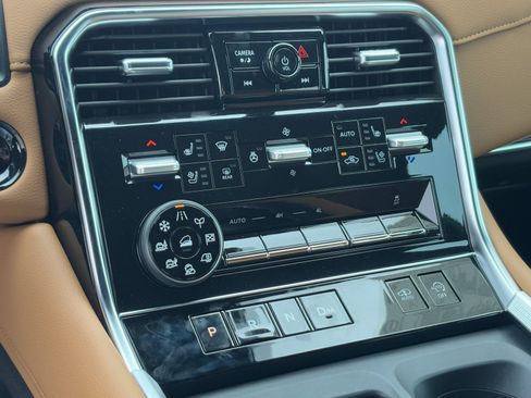 New 2026 Nissan Armada Platinum Reserve image 26