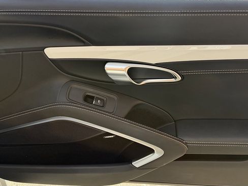 Used 2024 Porsche 718 Boxster image 24