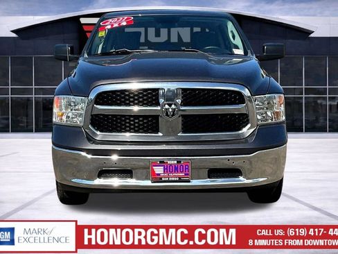 Used 2021 RAM 1500 Classic SLT AWD/4WD image 2