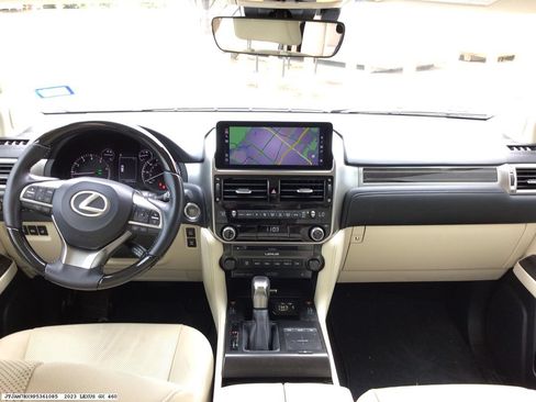 Used 2023 Lexus GX 460 Premium w/ Premium Plus Package AWD/4WD image 7