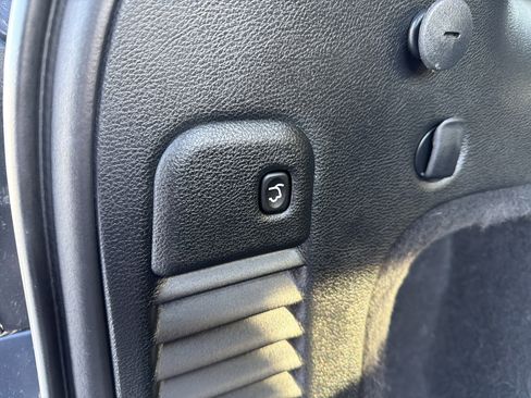 Used 2020 Jeep Grand Cherokee Limited X image 27