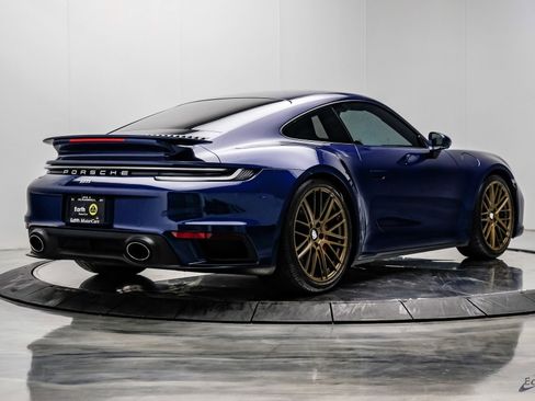 Used 2021 Porsche 911 Turbo image 21