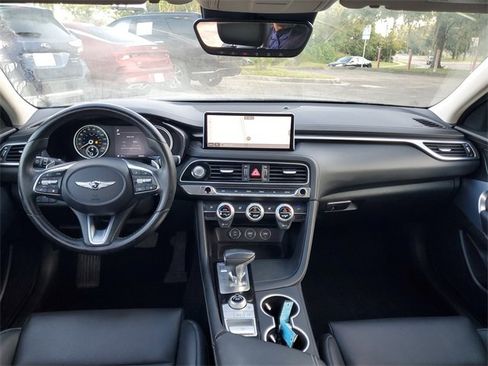 Used 2022 Genesis G70 2.0T image 26
