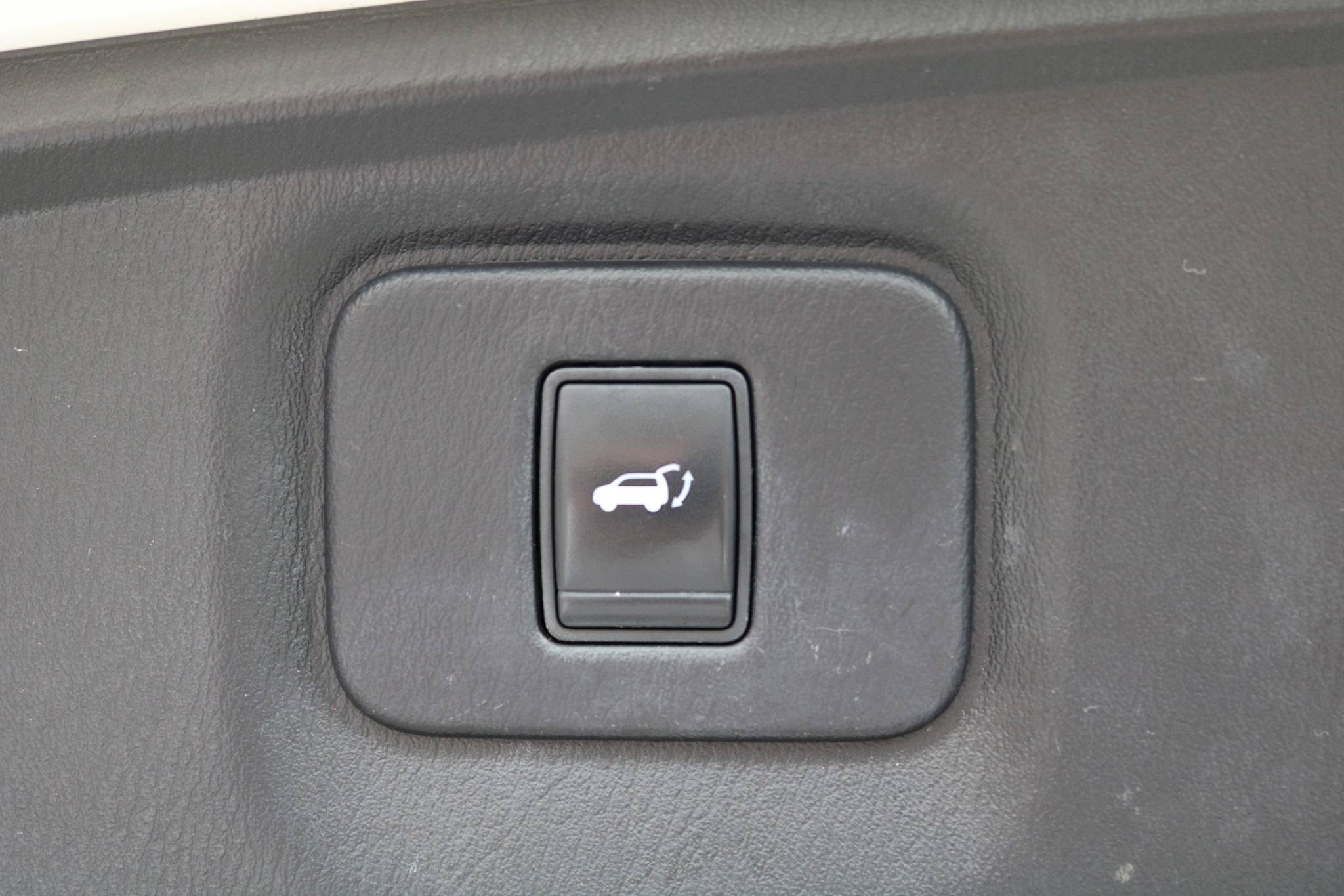 Used 2016 INFINITI QX60 Luxe AWD/4WD image 40