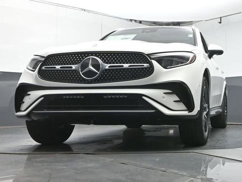 Used 2026 Mercedes-Benz GLC 300 image 34