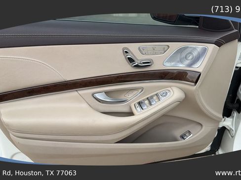 Used 2019 Mercedes-Benz S 560 Sedan image 24