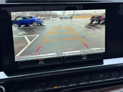 New 2026 GMC Sierra 1500 SLE image 22