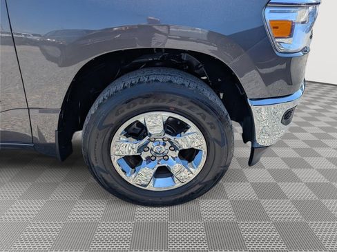 Used 2023 RAM 1500 Big Horn AWD/4WD image 9