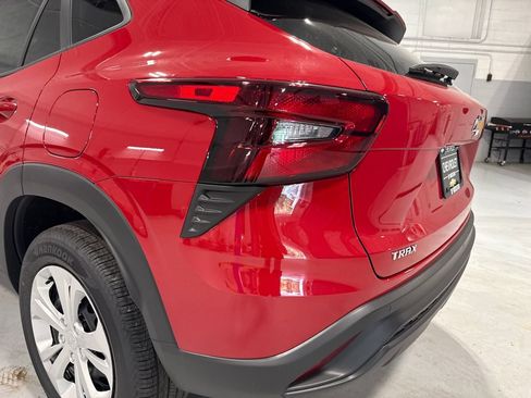 New 2026 Chevrolet Trax LS w/ Driver Confidence Package FWD image 53