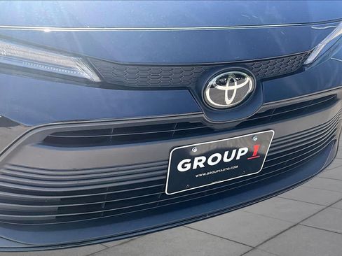 Used 2024 Toyota Corolla LE FWD image 57
