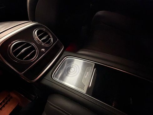 Used 2015 Mercedes-Benz S 550 4MATIC Coupe image 33
