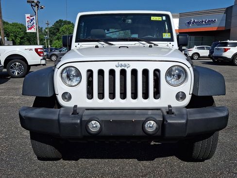 Used 2015 Jeep Wrangler Sport w/ Quick Order Package 24S AWD/4WD image 2
