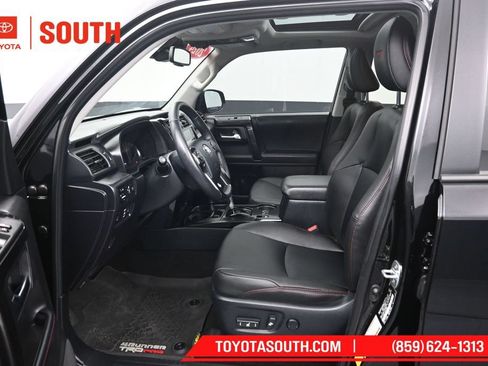 Used 2024 Toyota 4Runner TRD Pro AWD/4WD image 9