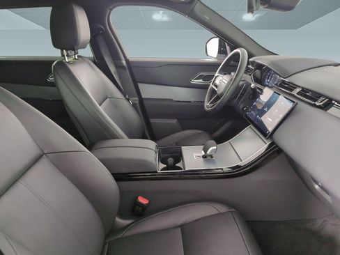 Certified 2025 Land Rover Range Rover Velar S AWD/4WD image 19