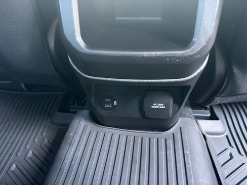 Used 2024 Ford Ranger XLT AWD/4WD image 21