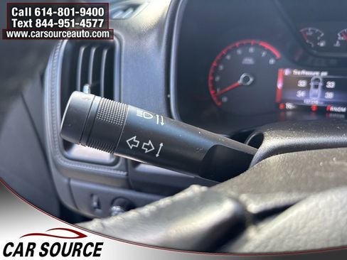 Used 2015 GMC Canyon SLT w/ Driver Alert Package image 20